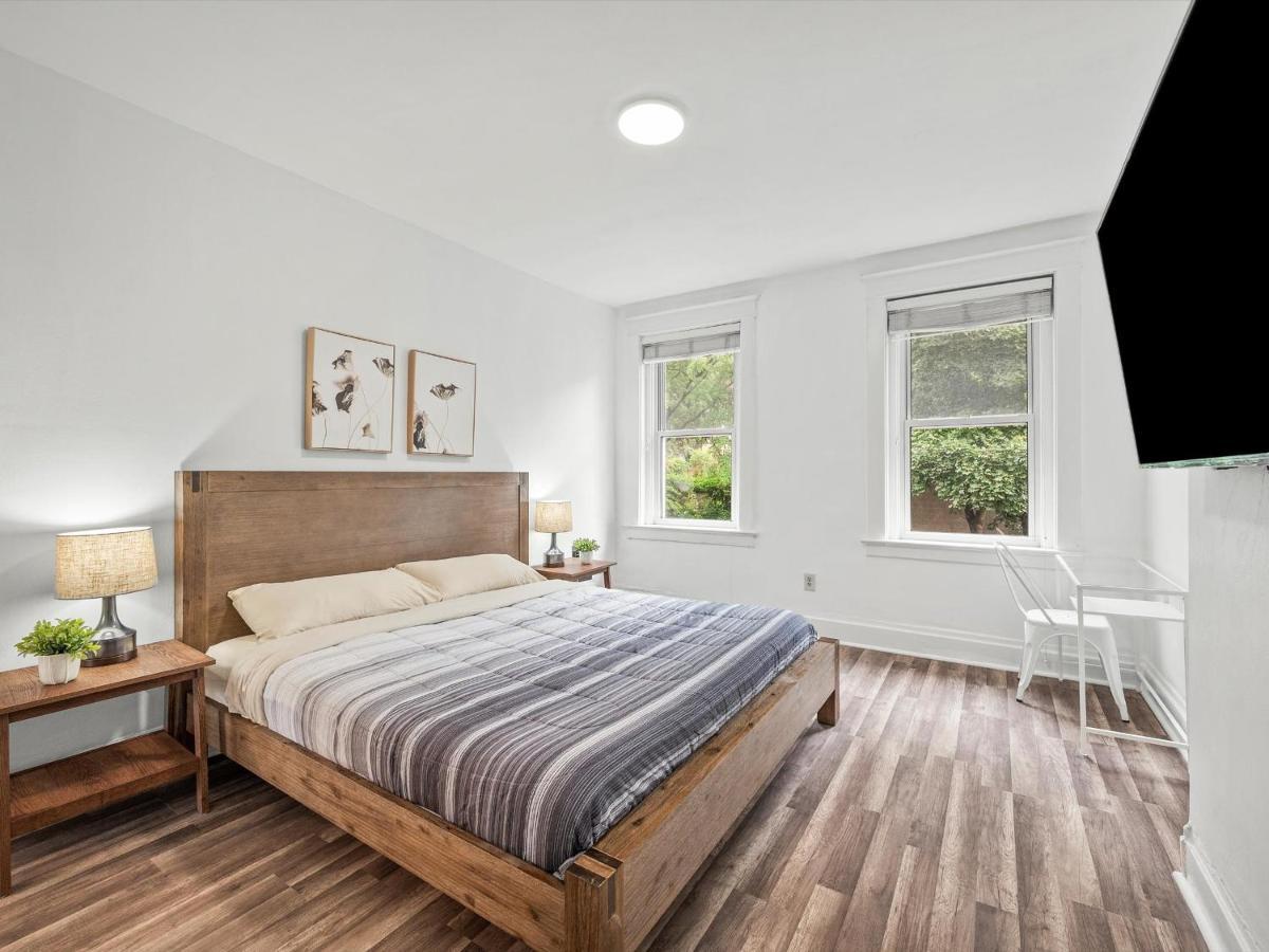 Oakland/university @c Modern & Stylish Private Bedroom With Shared Bathroom Séjour chez l'habitant